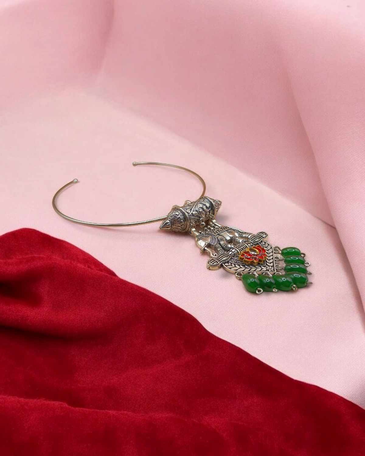 Heritage Oxidized Hasli Necklace Set