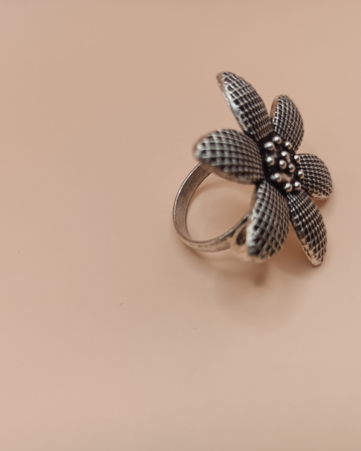 Oxidized Flower Petal Ring