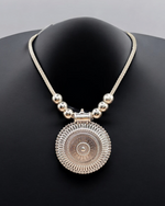 Timeless Oxidized Necklace for a Vintage Touch