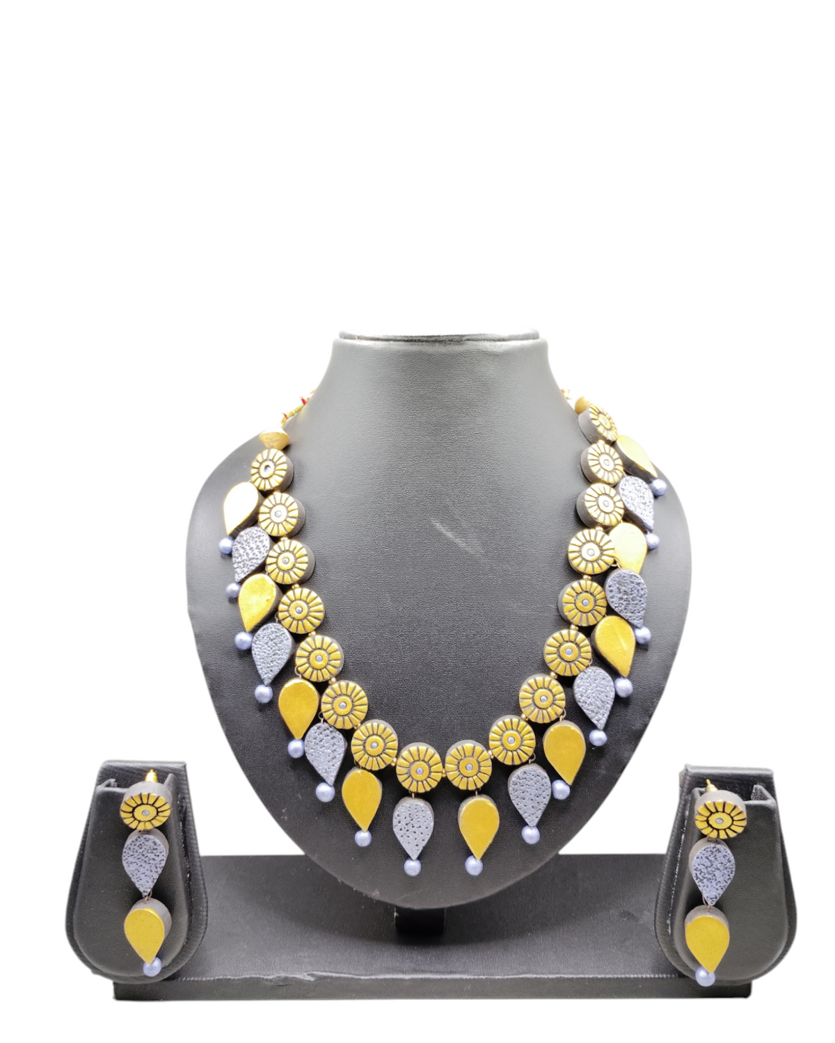Traditional Terracotta Necklace Set for Ethnic Look